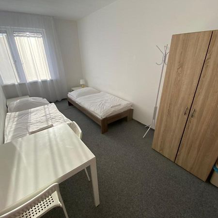 Ubytovna Kubra Hodonín Exterior foto