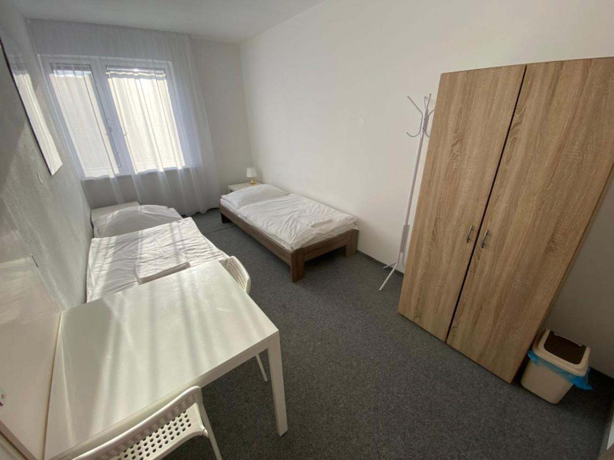 Ubytovna Kubra Hodonín Exterior foto