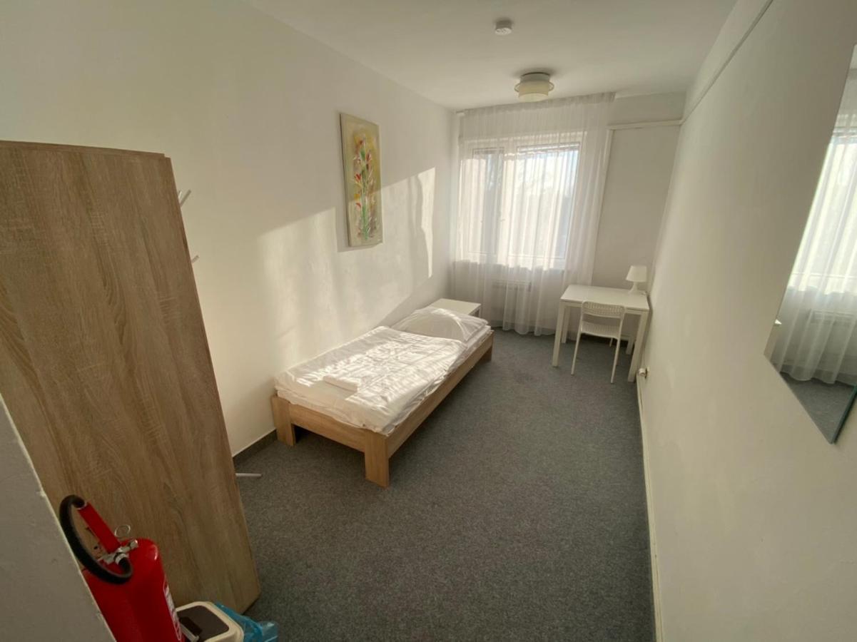 Ubytovna Kubra Hodonín Exterior foto