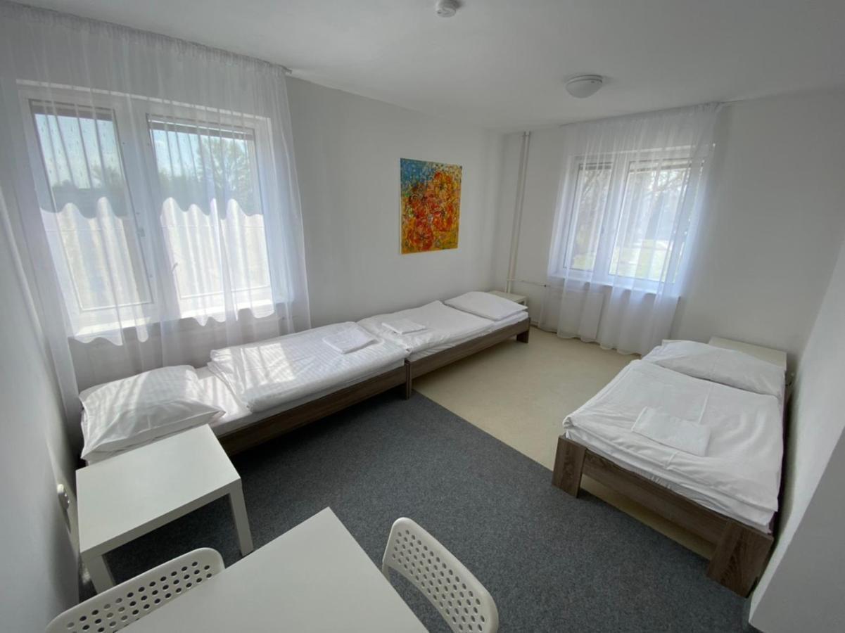 Ubytovna Kubra Hodonín Exterior foto